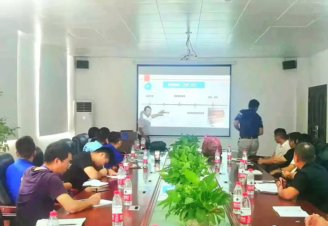 决战下半年2021年合众集团优耐家具漆年中会议圆满召开