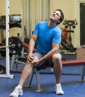 人未老膝盖先老,人未老脚先衰十个动作