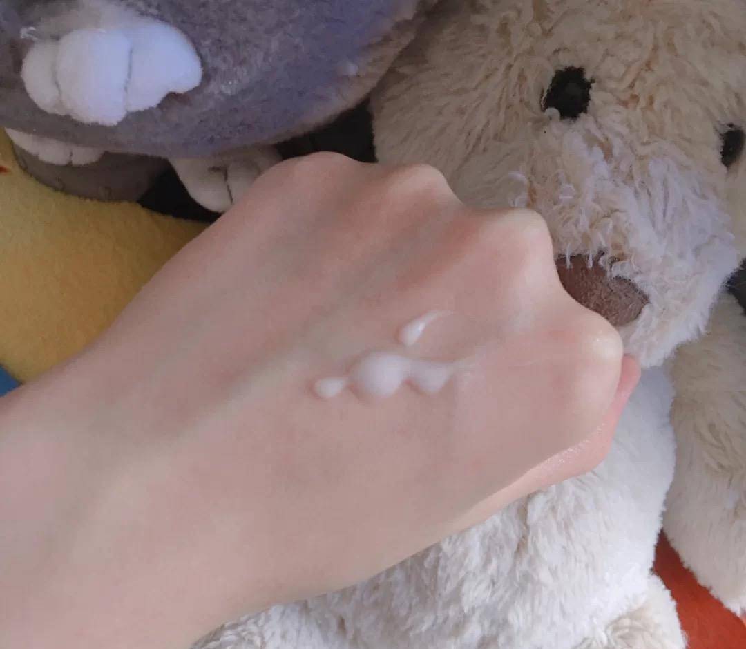 薇诺娜敏感肌修护水乳新年礼盒,双十一薇诺娜高保湿霜