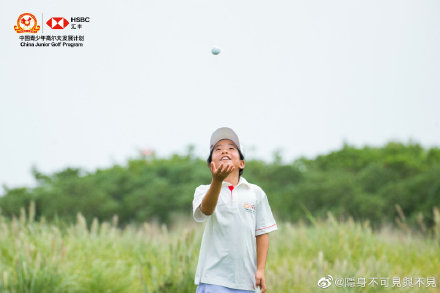 世界冠军对孩子严格训练,世界冠军参加孩子的运动会