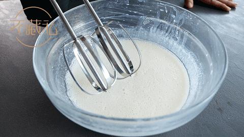 光用牛奶就可以做成淡奶油,5块钱就能自制淡奶油