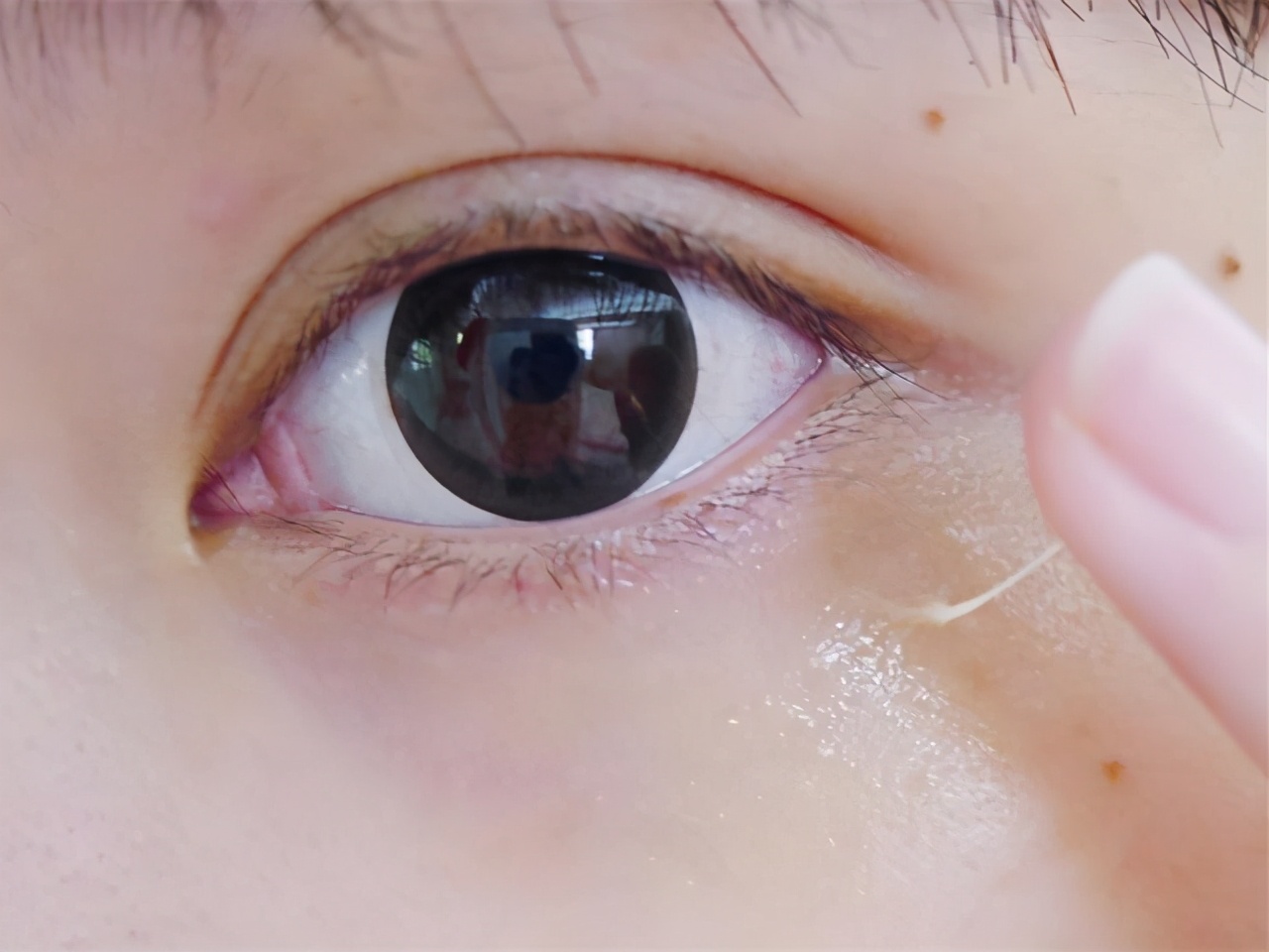 什么牌子的眼霜最好用最有效,平价眼霜排名十大公认好用的眼霜