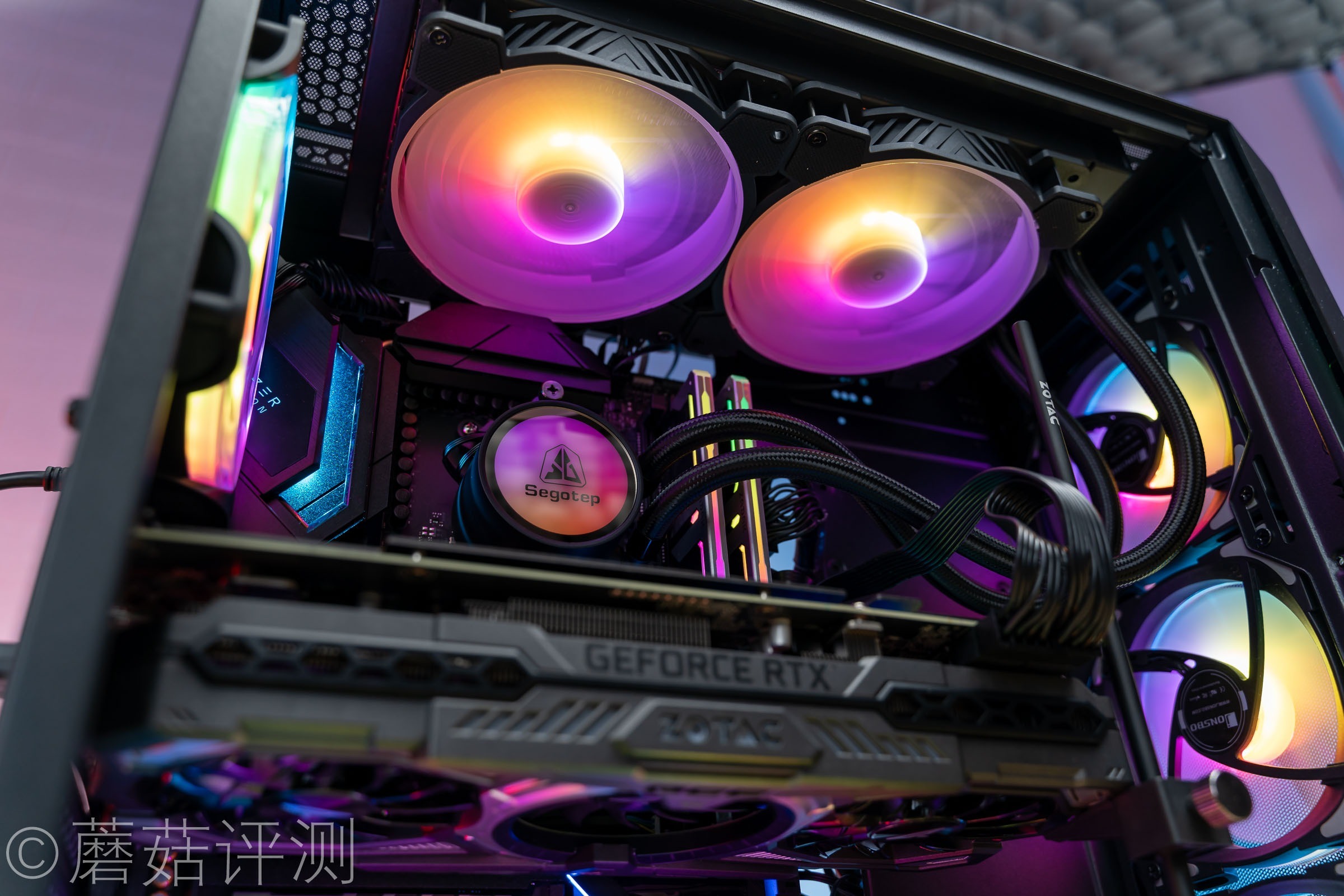 索泰zotacrtx3090天启评测,索泰zotac高性能