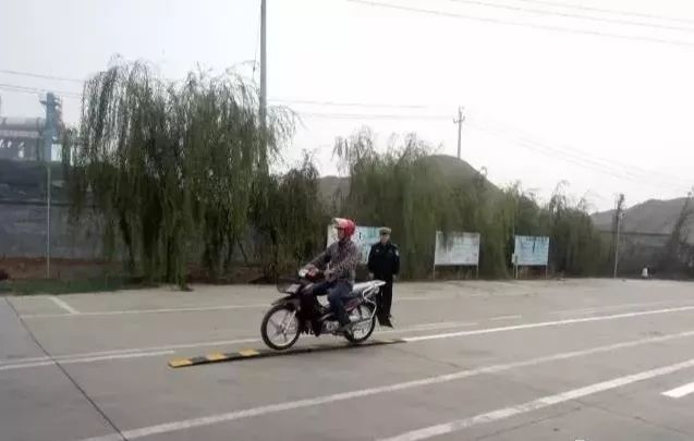 鄂州哪里能考取摩托车驾驶证,60岁以上可以考取摩托车驾驶证吗