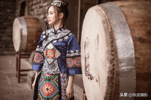 赞美湖北省三峡风景的诗词七绝,旅游三峡诗七绝