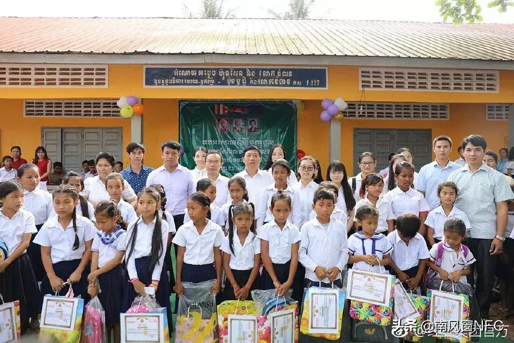 红豆，一部大国民企生长史