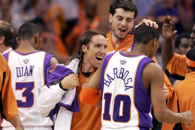 纳什历史地位如何?首位非美籍MVP,唯一非美籍助攻王,只缺冠军