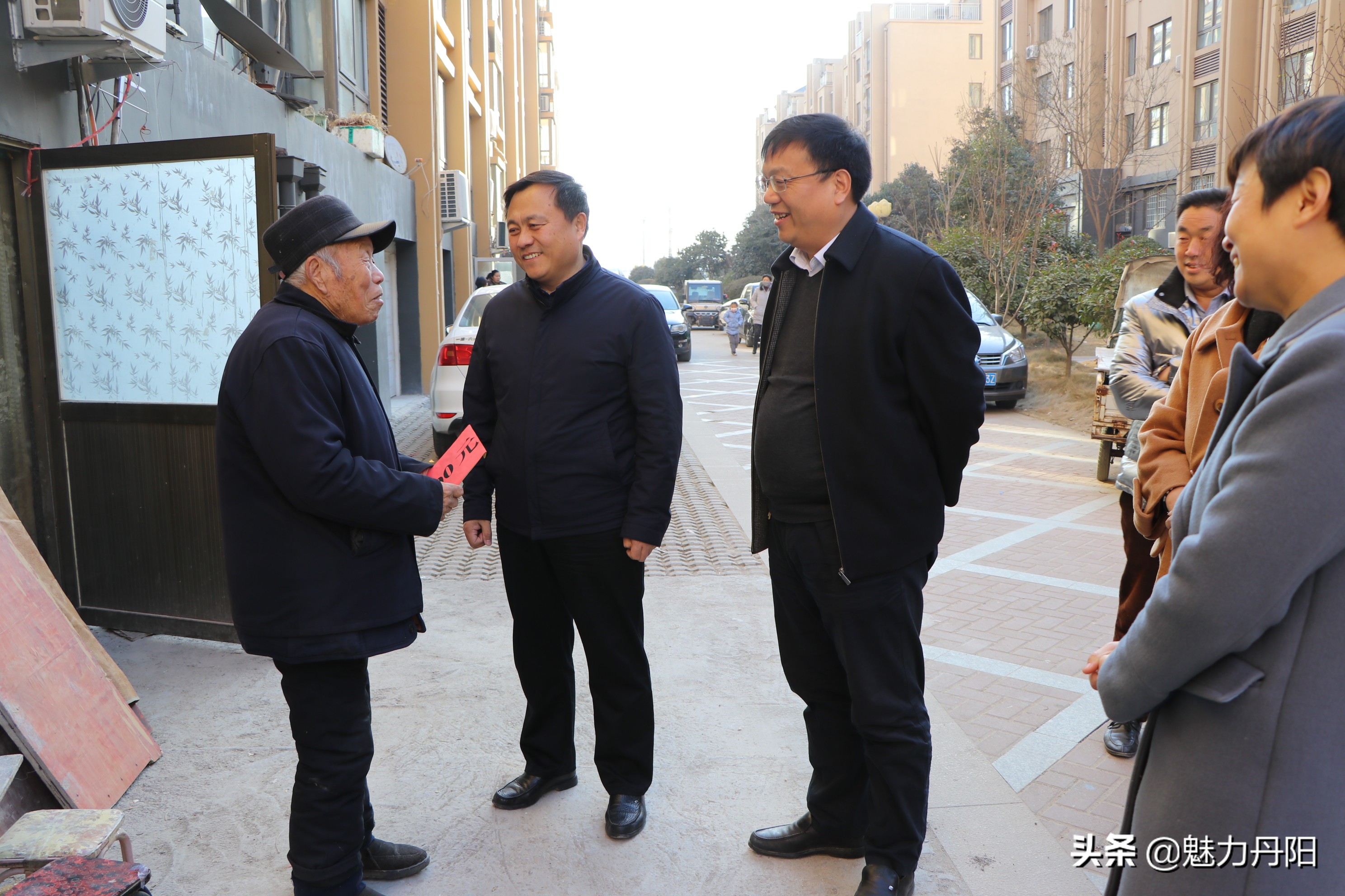 红旗飘扬春潮涌,专题片解说词——菏泽市开发区丹阳街道科学发展纪实