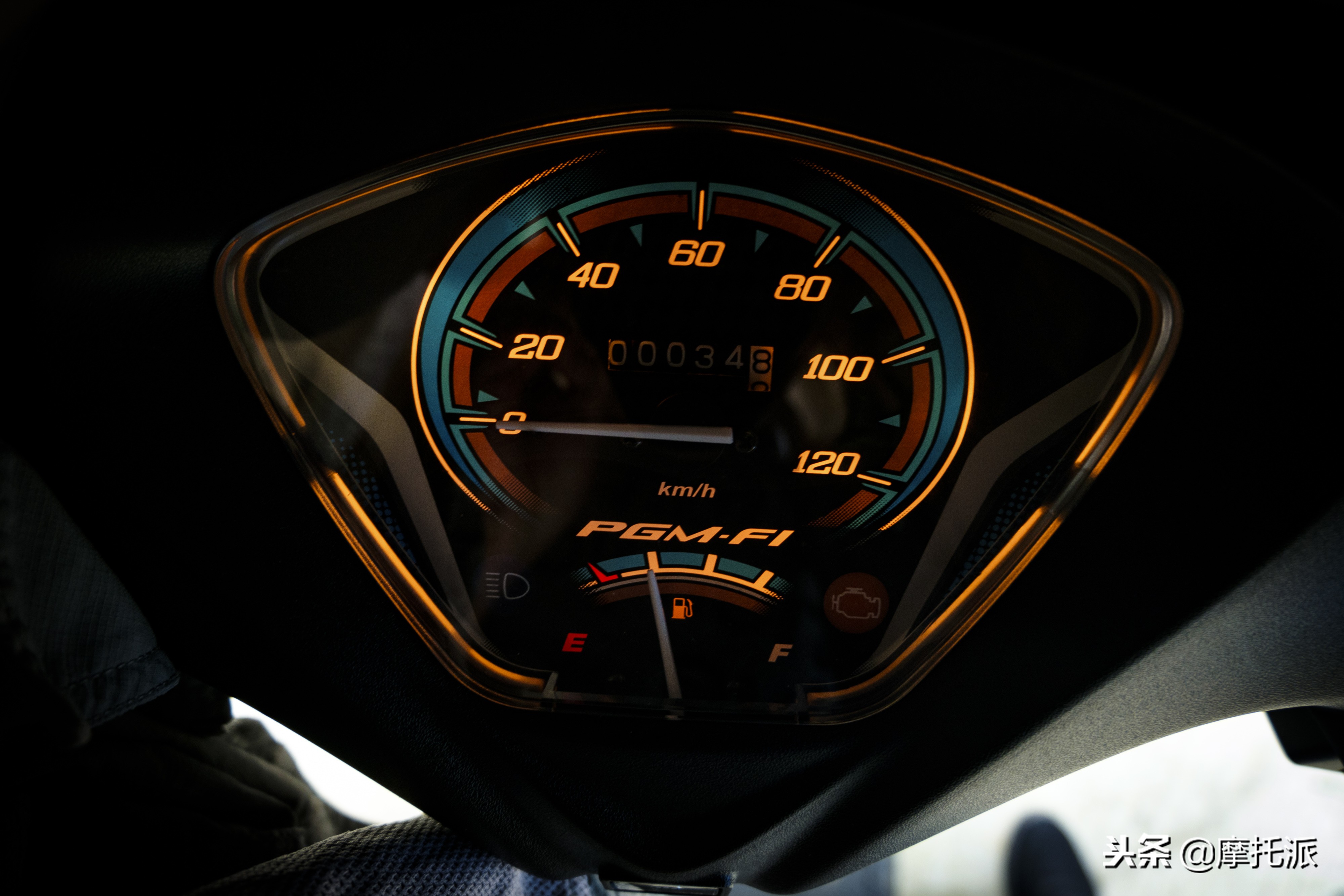 五羊本田御鲨125优点和缺点,2019年五羊本田喜鲨125价格