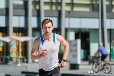 中老年人保健养生十大秘诀,中年人养生十大秘诀