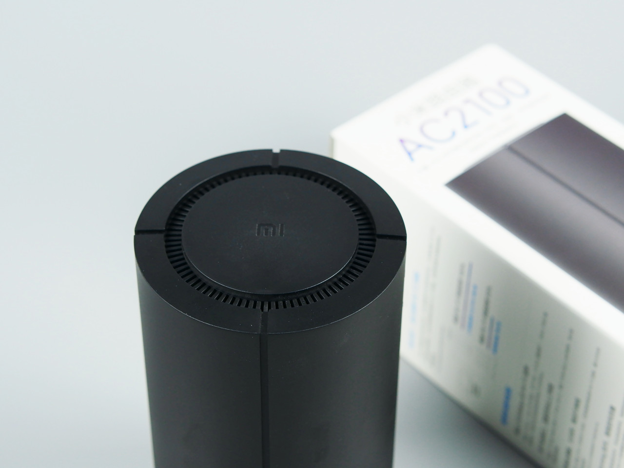 小米路由器ac2100全屋覆盖,小米路由器ac2100可以穿多少墙