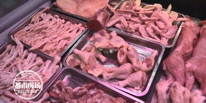 一锅鸡翅怎么都煮不熟,顾客怀疑里面注了胶水,市场监管局上门