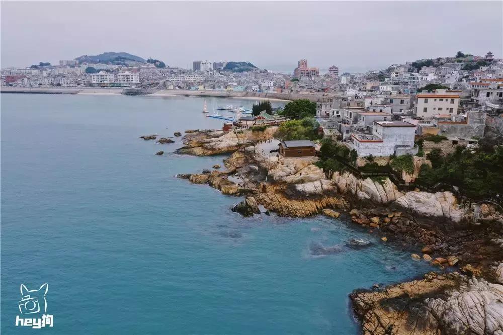 珠海玻璃天空之镜,珠海天空之镜跟日月贝近吗