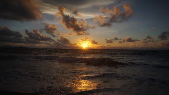 跟着我的步伐带着你走遍珠三角,跟着我的脚步去旅行歌曲