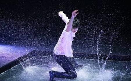 粉墨洛杉矶演唱会jenniesolo (solo jennie exo)