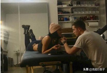 贝克汉姆大儿子被嫌弃,贝克汉姆大儿子与妮可拉订婚