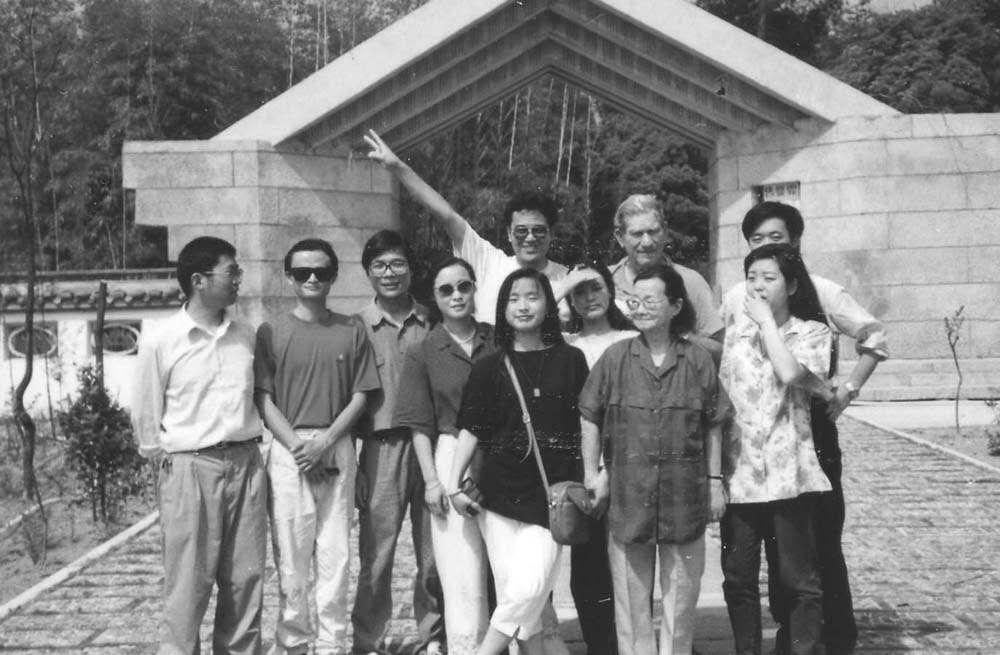 马云什么时候成功的,马云什么时候创业