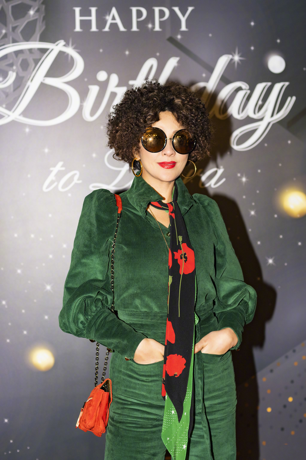 51岁刘嘉玲穿牛仔背带裤 (刘嘉玲同款连体牛仔裤)