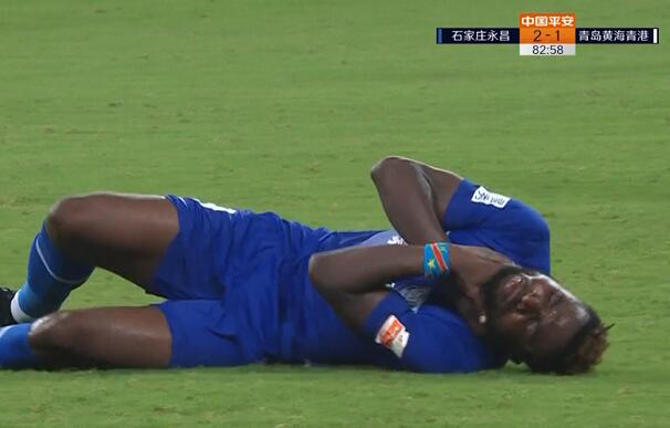 东亚四强赛李玮锋锁喉,李玮锋对日本球员使出锁喉神功