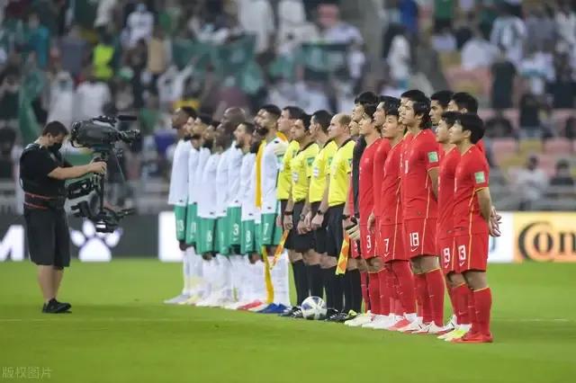 12强赛国足2-3憾负沙特,12强赛国足负于越南