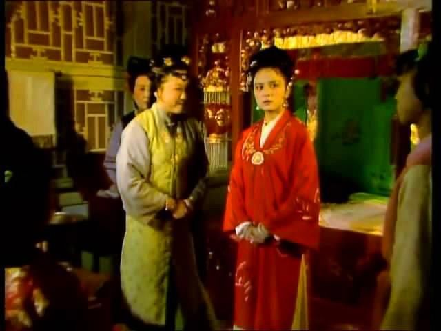 抄检大观园，一场长房与二房之间的内斗！