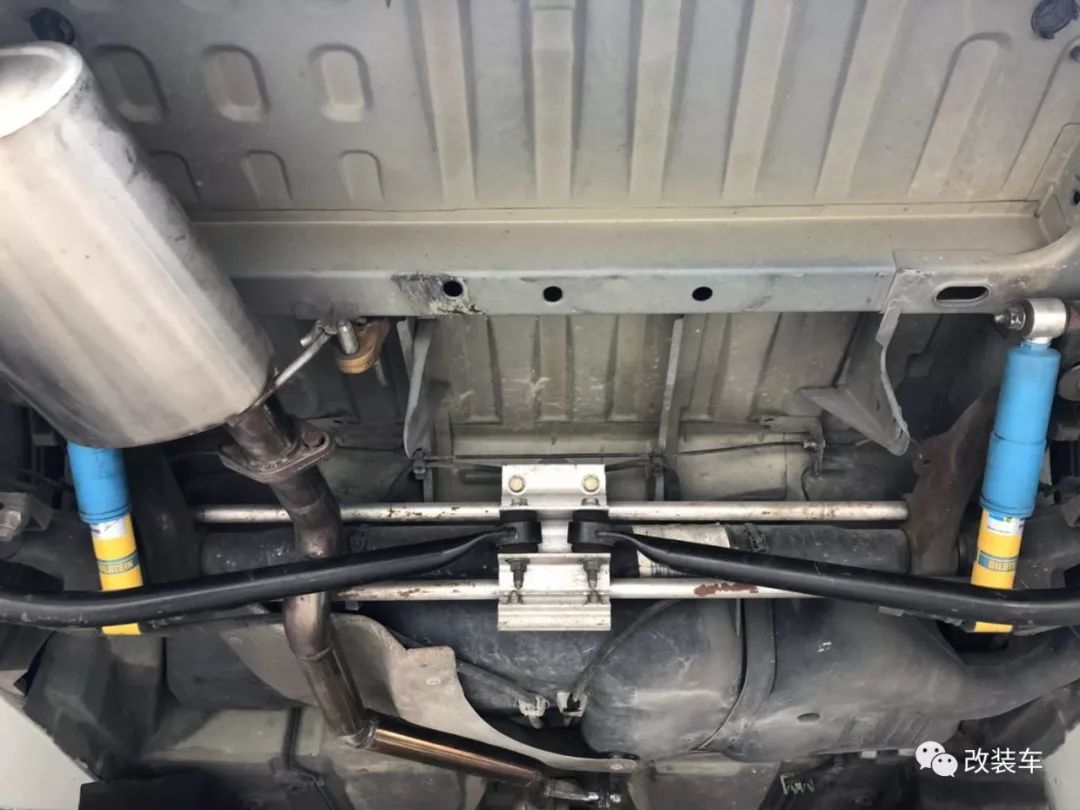 2011年的标致207当年卖多少钱,09年的标致207卖1万3划算吗