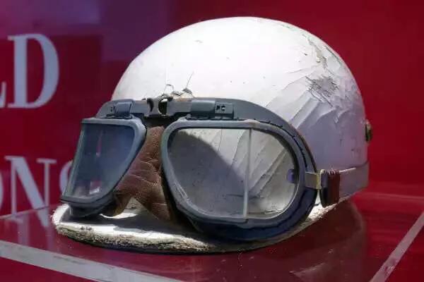 头盔一夜之间爆红,头盔一夜之间大涨价