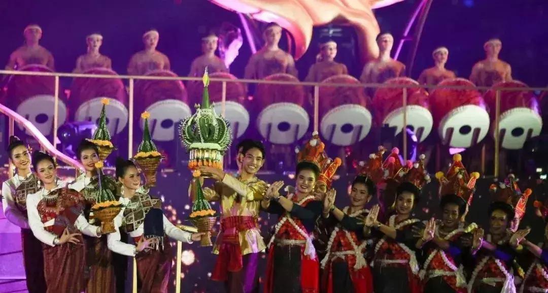 暹罗天地iconsiam泰餐攻略,曼谷新地标