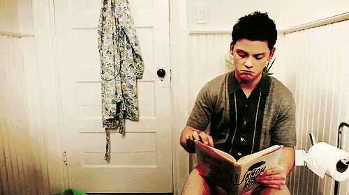 为什么蹲厕比马桶脏,外国人抱怨中国蹲厕