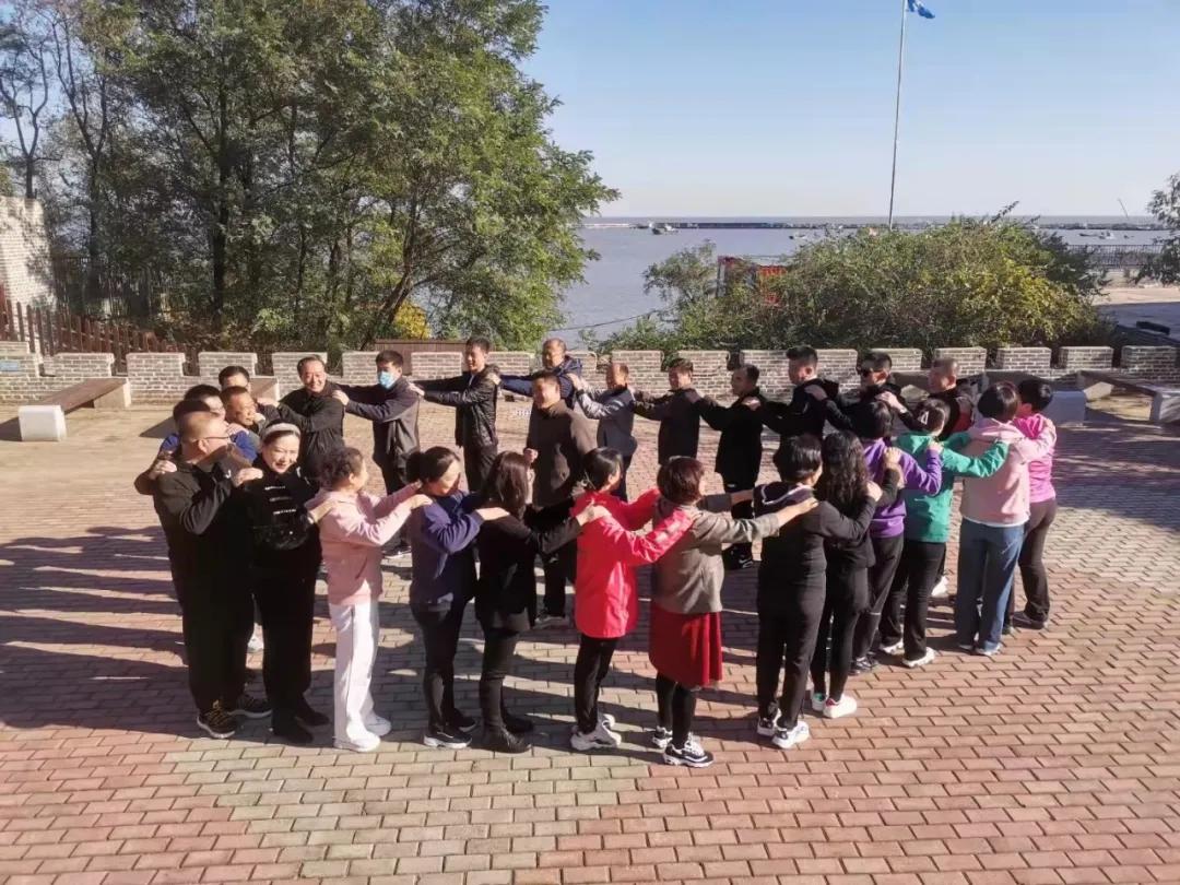 兴城兵器工业疗养院离兴城站多远,劳动模范沈阳