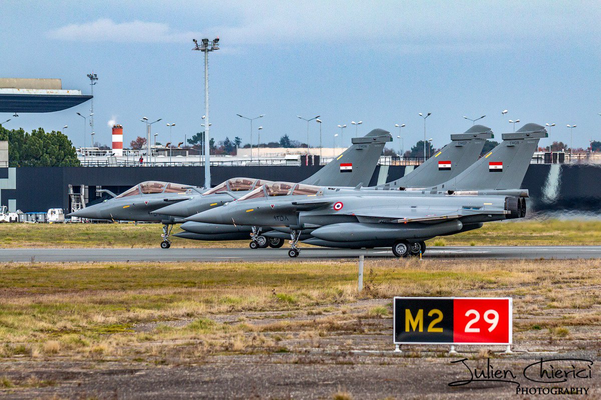 世界上最强战斗机阵风战斗机,最新款阵风战斗机