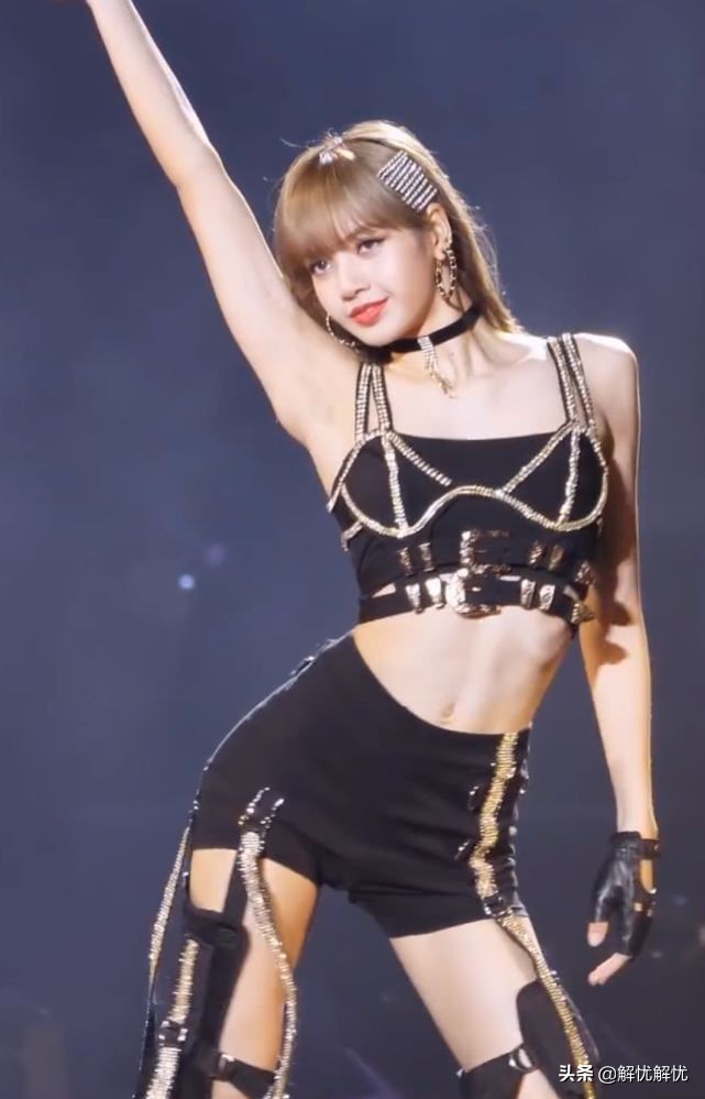 lisa绑带短裤 (lisa穿短裤有多好看)