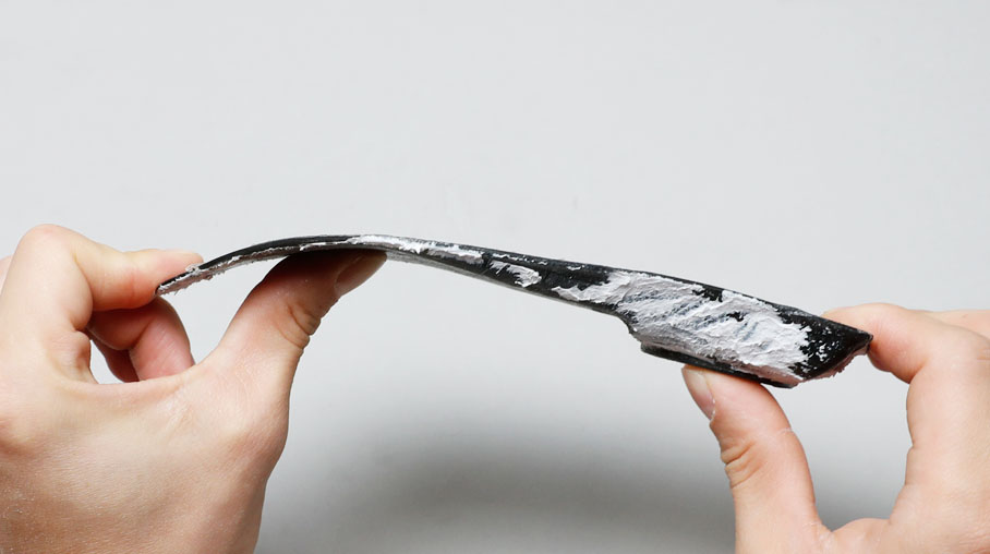 剖开中底寻真相，AJ33卡脚原因大揭秘