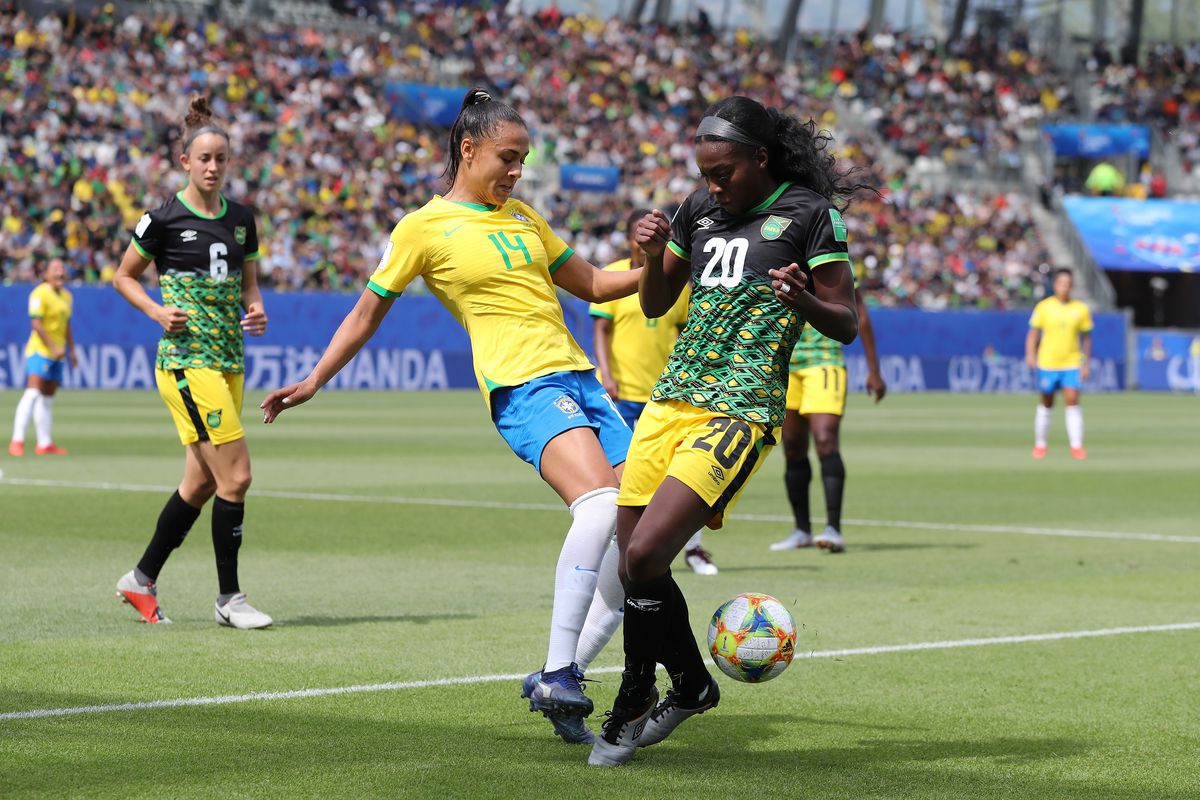 全球最漂亮足球服排名,世界上最美的十大女足球员