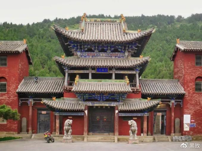 山西古建筑亭台楼阁,山西有哪些著名的古建筑可以参观