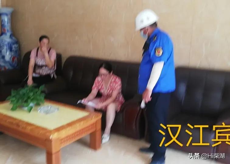 钟祥市柴湖镇发布通告《关停棋牌室的紧急通知》众志成城同心抗疫