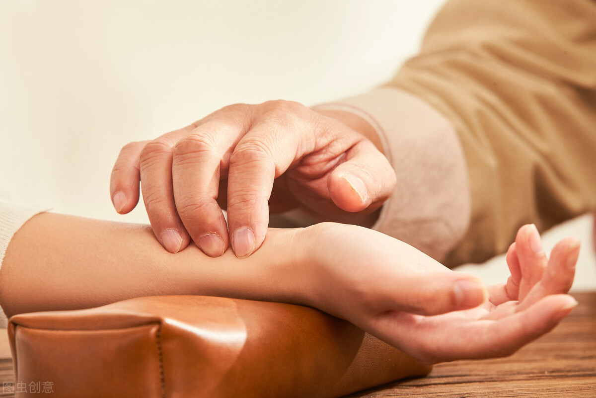 天麻为何被称为定风草,天麻和定风草一样吗