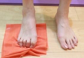 治好足底筋膜炎的一个意外方法,足底筋膜炎严重到无法行走