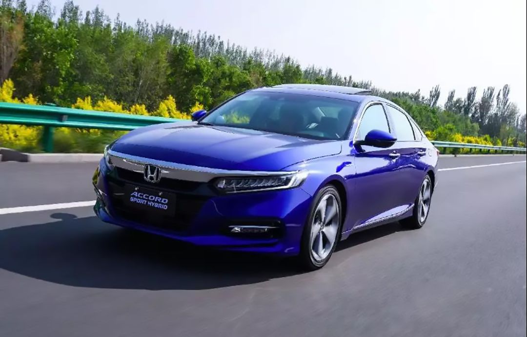 雅阁凯美瑞inspire混动对比视频,混动凯美瑞和混动雅阁怎么选