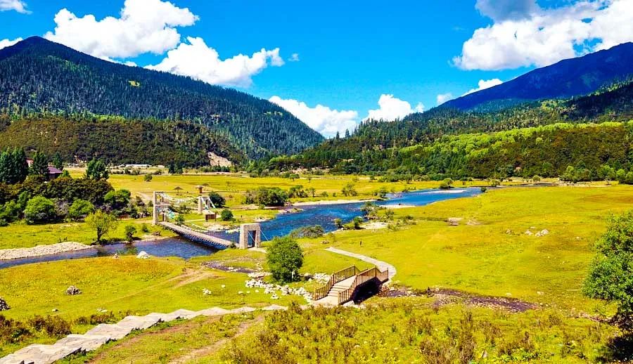 冬日的西藏才是人世间最美的天堂,西藏朝圣路上的美景