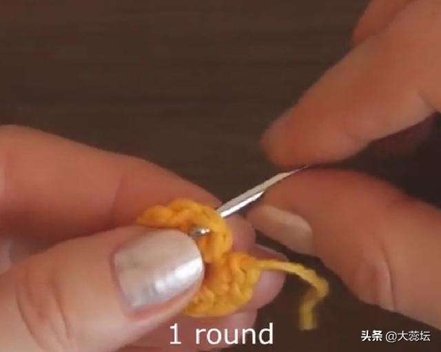 花边毛毯的钩编视频教程,凤凰毛毯的钩编花样教程