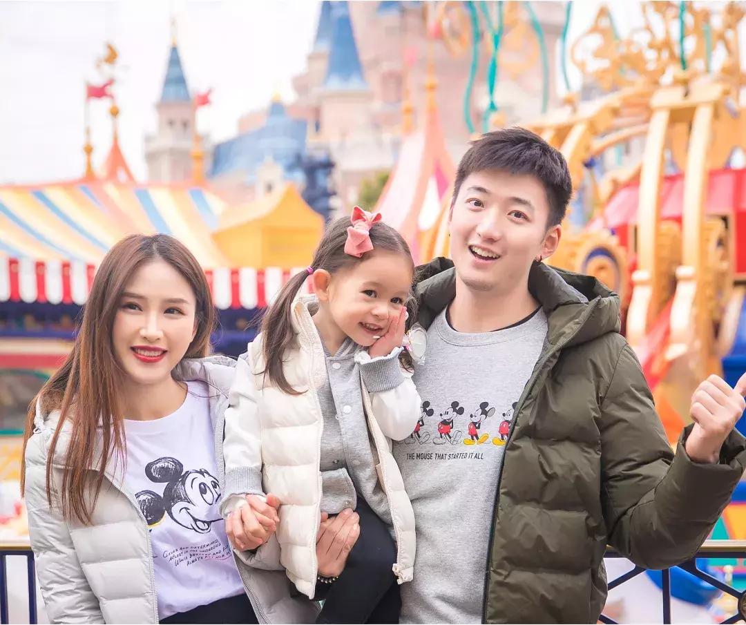 优衣库最近动漫联名,优衣库联名marimekko蓝色裙子