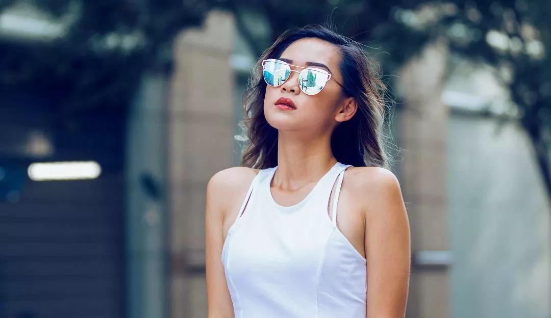 真的足够爱自己 (当你足够喜欢你自己的时候)