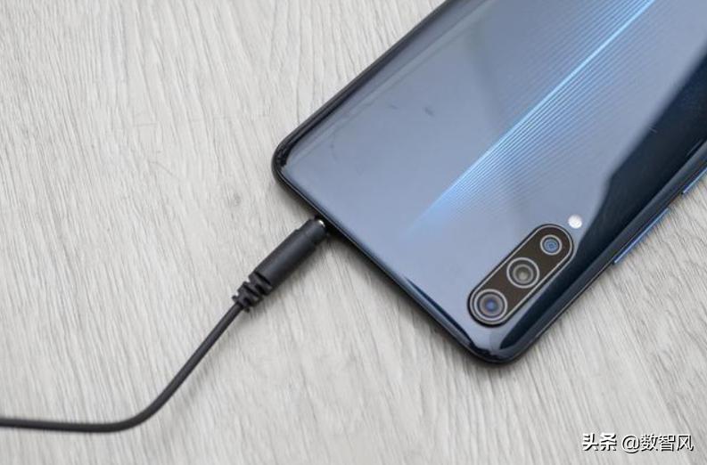 wireless耳机有一边没有声音,beatssolo耳机一边没声音