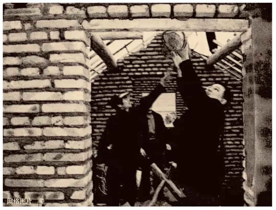 老家的老屋回忆,回忆农村老屋瓦房小院