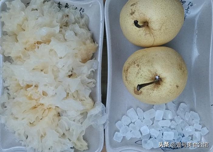 银耳雪梨羹如何快速出胶,如何做雪梨银耳羹容易出胶