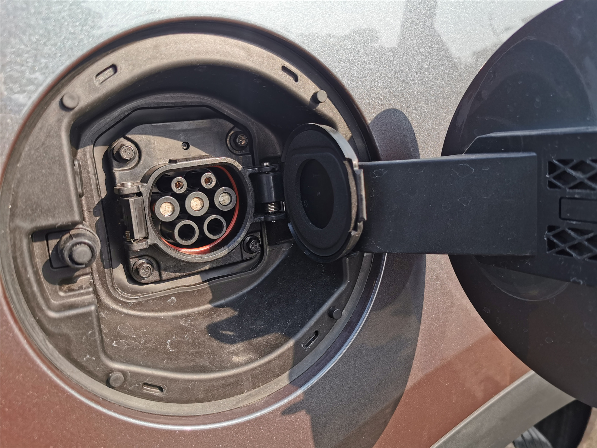 mg领航插混phev2022款好不好,全新mg领航phev试驾