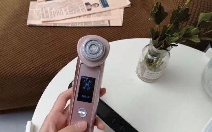 雅萌到底该怎么选,雅萌顶配值得入手吗