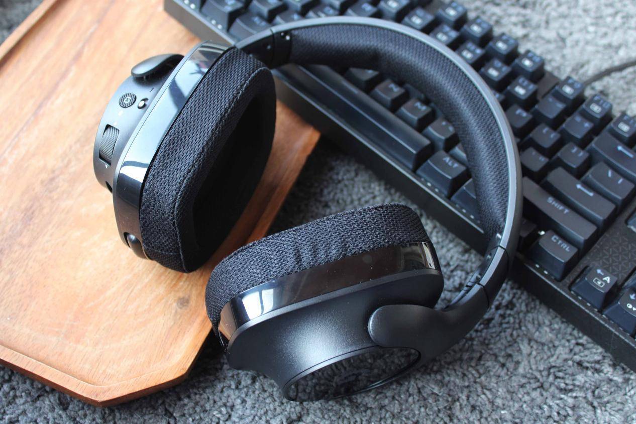 罗技g533耳机和gprox哪个好,罗技g633耳机游戏评测