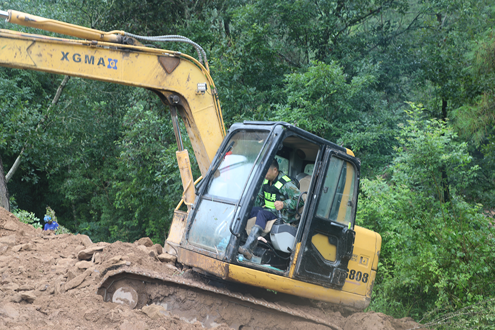 重庆万州双拥模范城,军民团结一家亲同心共筑中国梦